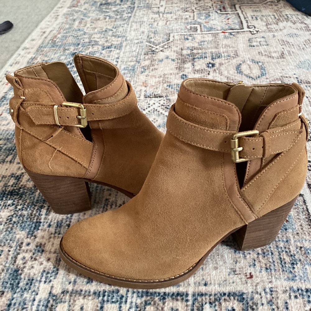 Sam Edelman Booties - Picture 3 of 6